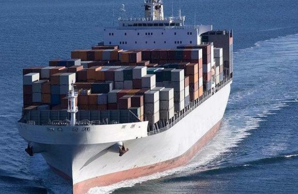 ����ȫ��ó�׵Ĳ��Ϸ�չ�����ֹ������ҵ��ӭ������ķ�չ����