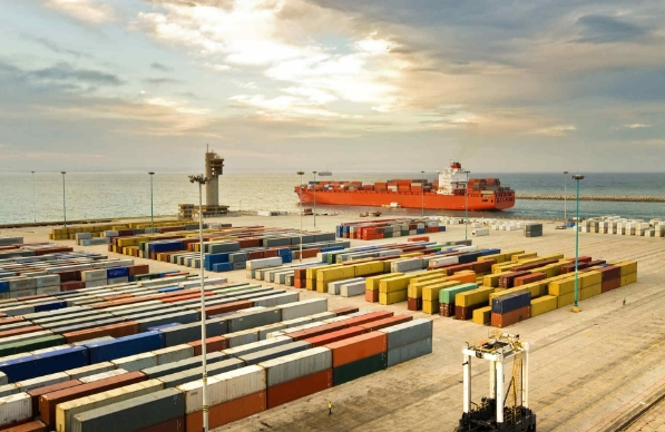 ��װ��������˾��������Ʒ�İ��˹����������Ӳ�ͬ�Ļ��뾭�õ�����