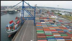 ƽ�������䣺����������ҵ���ƽ��ȶ�����ɫδ��